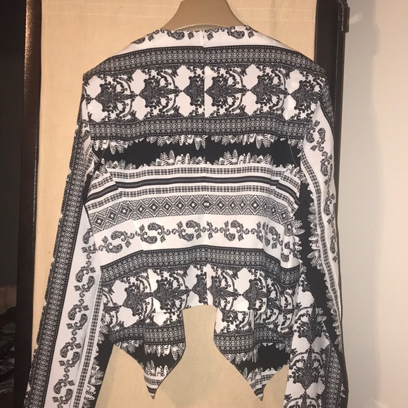 Bebe Cropped Dress Jacket Size 8 - Picture 5 of 5